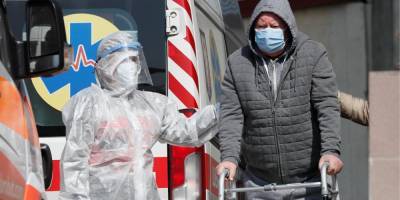 Коронавирус в Украине: за сутки обнаружили более 17 тысяч новых инфицированных