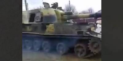 Российские военные в Ростовской области на границе с Украиной находятся без нашивок и знаков отличия – видео - ТЕЛЕГРАФ