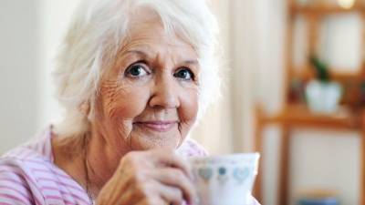 Какое питание замедляет процесс старения у пожилых людей?