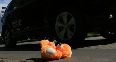 "Ужас на дороге". В Смоленске молодой водитель сбил на пешеходном переходе двоих детей