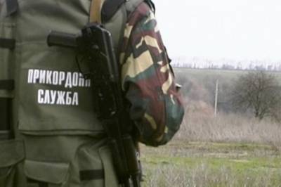 На молдавской границе задержали украинца с патронами, гранатой и наркотиками