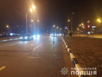Смертельное ДТП в Харькове: водитель сбил полицейсього и протянул его 50 метров, – видео
