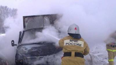 Труп женщины обнаружили в сгоревшем автомобиле в Сальске
