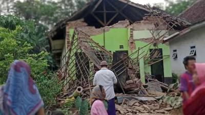 Один человек погиб в Индонезии в результате землетрясения