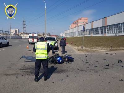 Мотоциклист погиб после столкновения с авто на Тростенецкой