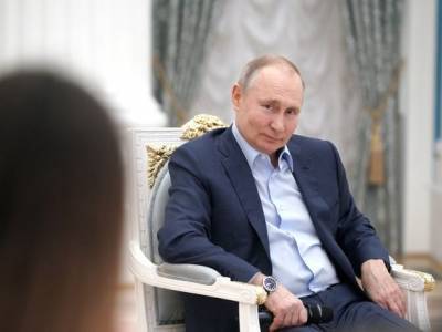 Песков подтвердил, что второй укол от коронавируса Путину пока не сделали