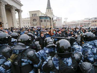 Для участника митинга в поддержку Навального запросили 8 лет колонии