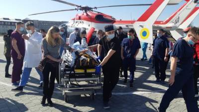 Медицинская авиация становится нормой: во Львов вертолетом привезли уже второго пациента