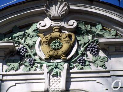 Производитель одесского шампанского продлил аренду исторического здания на Французском бульваре (фото)