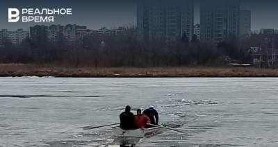 В Казани на озере Кабан вытащили тело мужчины, провалившегося под лед