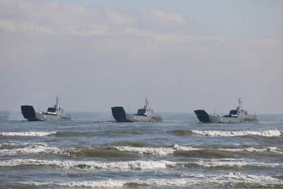 К Ростову приближаются боевые корабли Каспийской флотилии