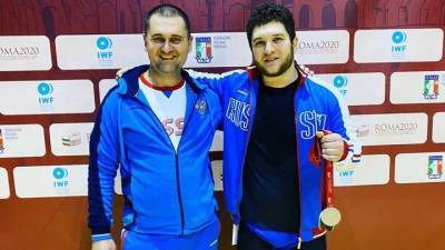 Штангист Наниев стал бронзовым призером чемпионата Европы