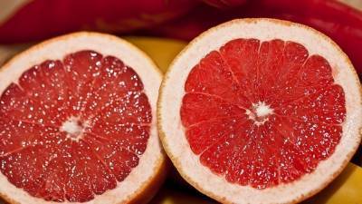 Диетолог Гинзбург развеял популярный миф для худеющих о грейпфруте