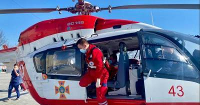 Воздушная скорая помощь: на Львовщине эвакуационный вертолет спас уже двух людей