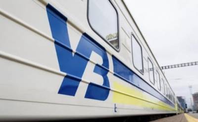 «Укрзализныця» возобновляет курсирование поездов к Закарпатской области, — Криклий