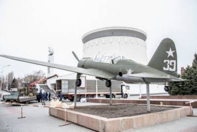 В Волгограде отреставрируют макет самолета СУ-2 к Дню Победы