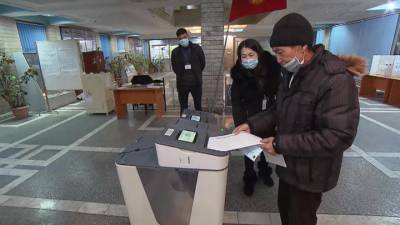 В Киргизии начался референдум о внесении изменений в конституцию