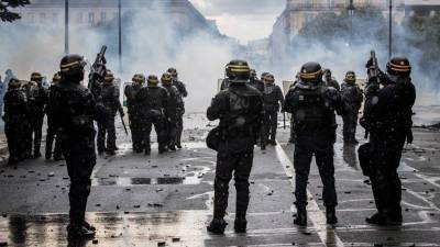 Порочный круг: Как действия властей стран ЕС ухудшают показатели по COVID и провоцируют протесты