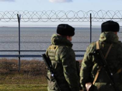 Министр обороны Германии призвала Россию объяснить перемещения войск на границу с Украиной