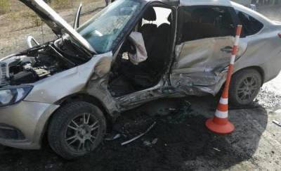 В ДТП на тюменской трассе пострадали четыре человека