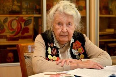 Самая пожилая жительница Башкирии привилась от коронавируса