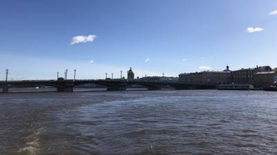 Последний день недели принесет в Петербург сухую и теплую погоду