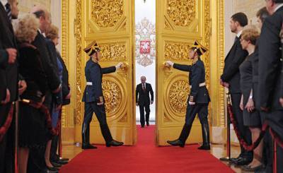 ABC (Испания): Путин — и царь, и товарищ