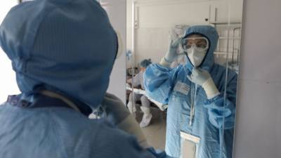 Еще 8702 человека заболели коронавирусом в России
