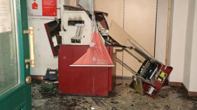Инцидент в Саксонии: грабители на дорогом автомобиле взорвали банкомат