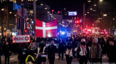 В Дании, Финляндии и Норвегии протестовали против карантина