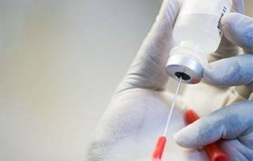 В Германии прививку от коронавируса получили 15% населения