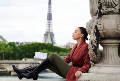 Как и где знакомиться в Париже: советы от Ирэны Карпы