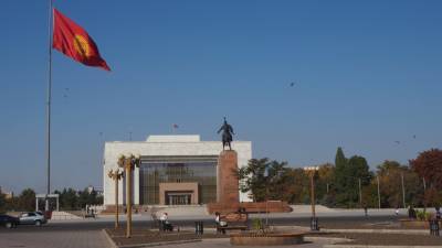 Глава ЦИК Киргизии сообщила о проведении выборов в парламент страны