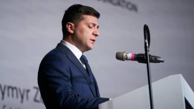 Украинский политолог заявил об отсутствии у Зеленского единой команды