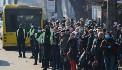 Ужесточения карантина вызвало транспортный коллапс в Харькове