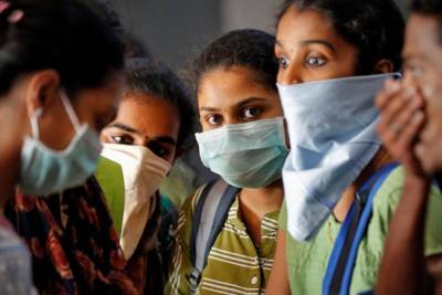 Нарендра Моди - Лидер заболеваемости в мире: в Индии за сутки более 150 тысяч случаев COVID-19 - 24tv.ua - Индия