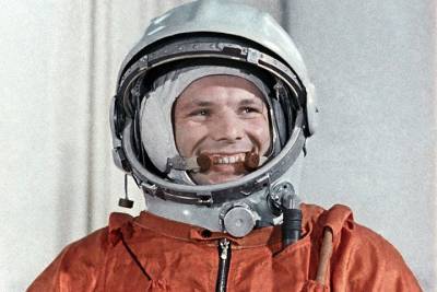 Космонавты с МКС поздравили российских граждан с годовщиной полета Гагарина