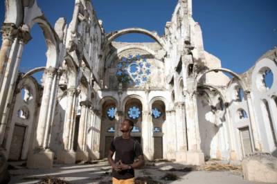 На Гаити похищена группа католических церковнослужителей