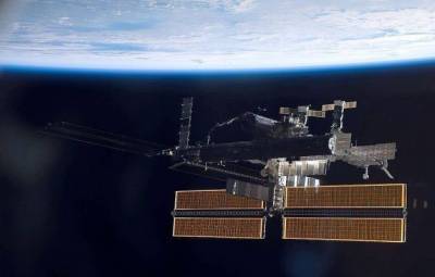 Космонавты поздравили жителей Земли с 60-летием полета Гагарина