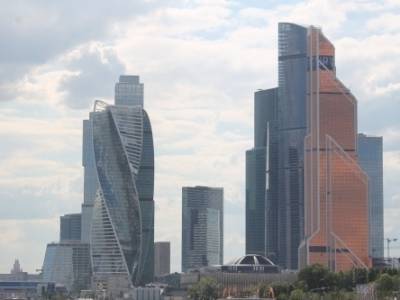 Синоптики: в Москве ожидается по-летнему теплая погода