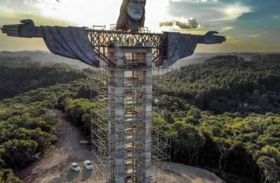 В Бразилии строят самую высокую статую Христа