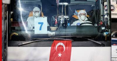 Как в Турции намерены подавить вспышку COVID-19: власти рассказали о принимаемых мерах
