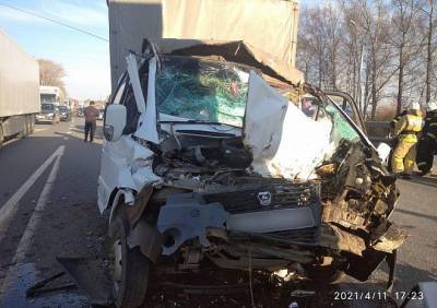 В Рязанском районе «Газель» влетела в Volvo, есть пострадавший