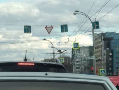 На перекрёстке в Кемерове планируют изменить схему движения