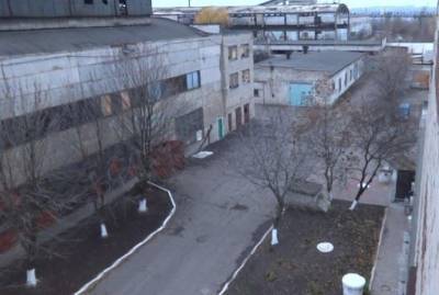 Боевику ДНР заочно сообщили о подозрении в пытках пленных в тюрьме Донецка