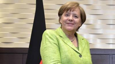 СМИ узнали, что Меркель передумала вакцинироваться от COVID-19