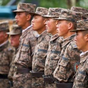 Два солдата срочной службы в Монголии застрелили начальника караула