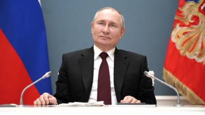 Путин поручил правительству создать Центральный музей российского казачества