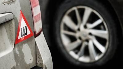 Глава ФАР оценил планы штрафовать водителей за шипованные шины летом