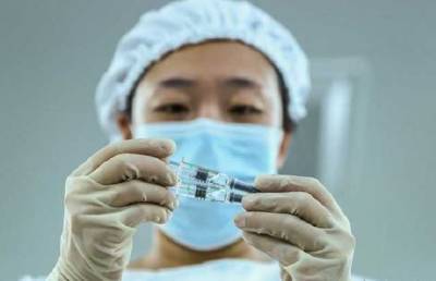 У Китаї пропонують змішувати вакцини для підвищення ефективності